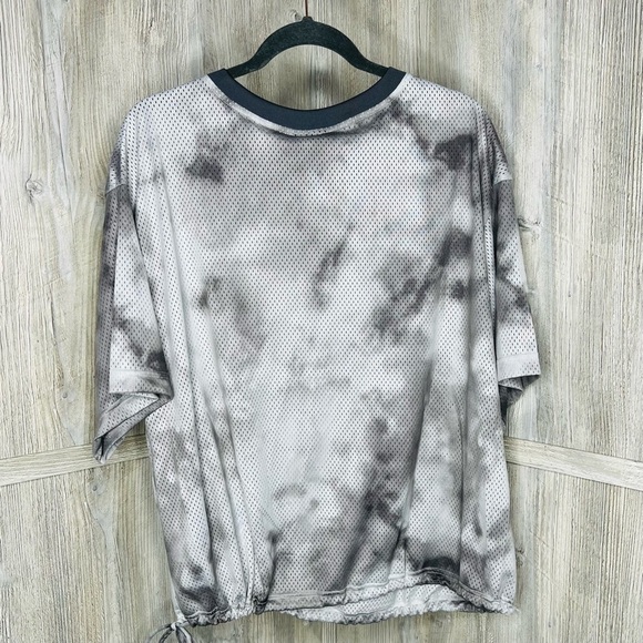 Nike Icon Clash Mesh Active Women’s Top - Picture 8 of 9